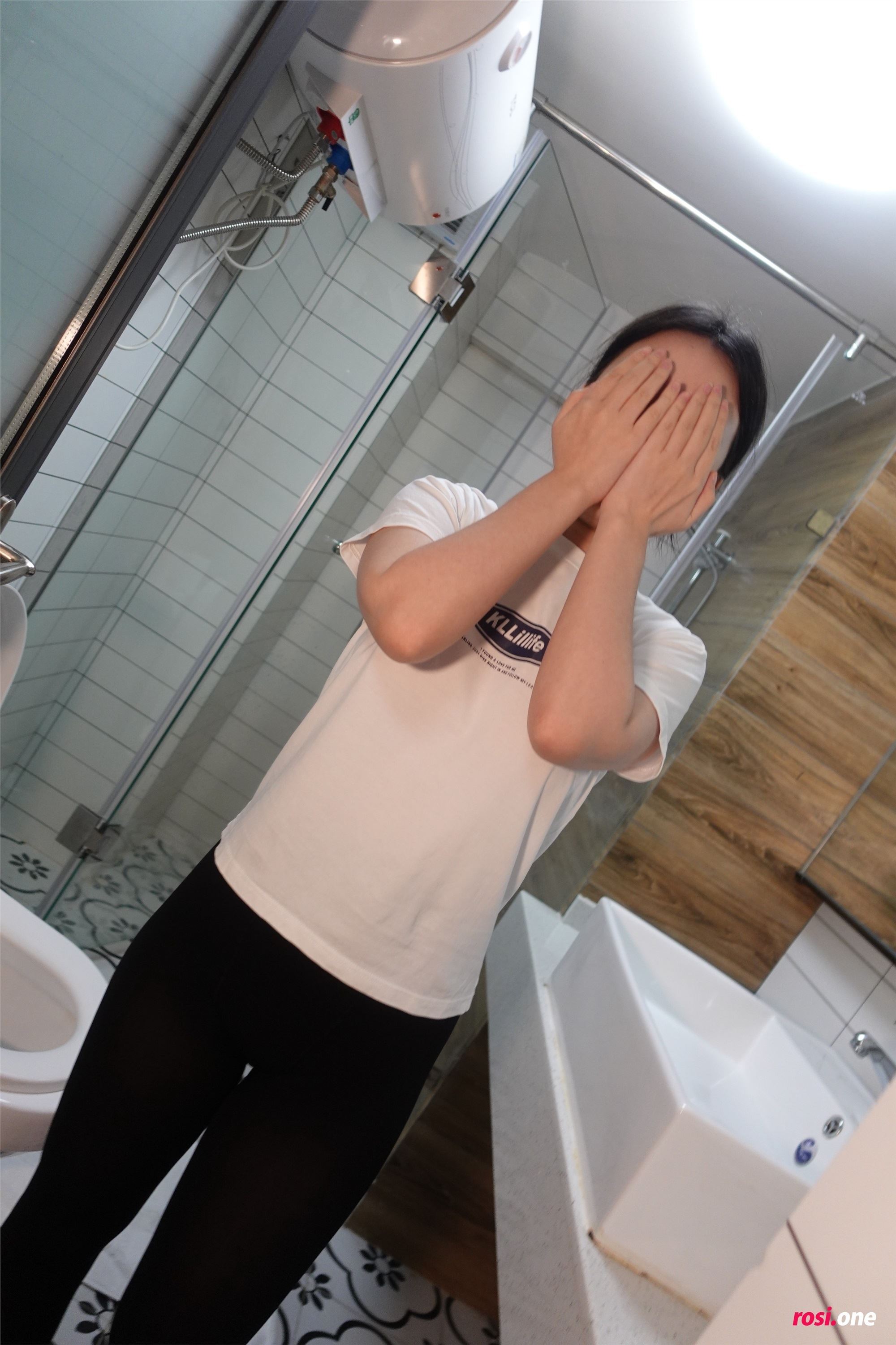 ROSI写真 2021.07.30 NO.3525